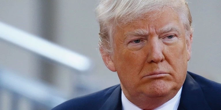 Προς γεωπολιτικές ανακατατάξεις: Εξαλλος ο Τραμπ με Μέρκελ – Αγριο κράξιμο σε Τουρκία – Έτοιμος για ρήξη στο ΝΑΤΟ ο Πρόεδρος των ΗΠΑ – Γιατί εξαιρεί την Ελλάδα